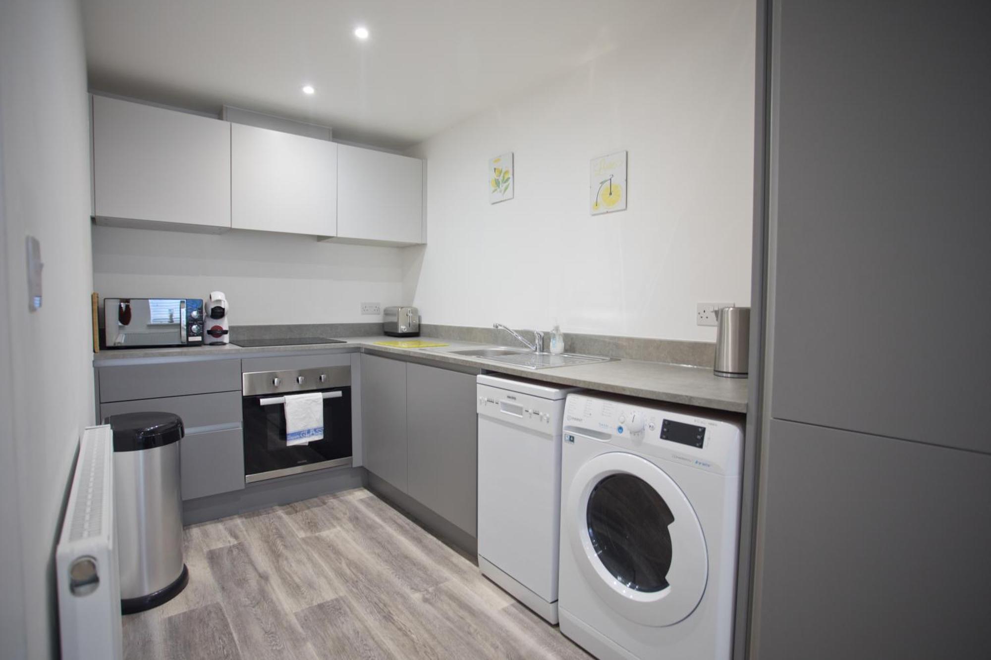 Sea Air - 2 Bedrooms - Parking - Mins To Beach Bournemouth Luaran gambar